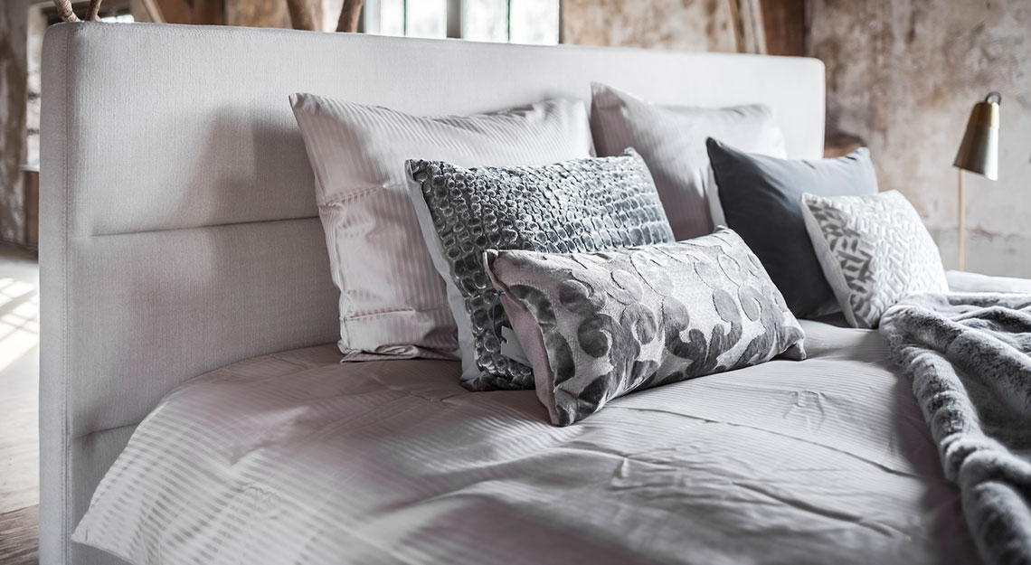 Detail-Boxspring-Silverline-Toronto